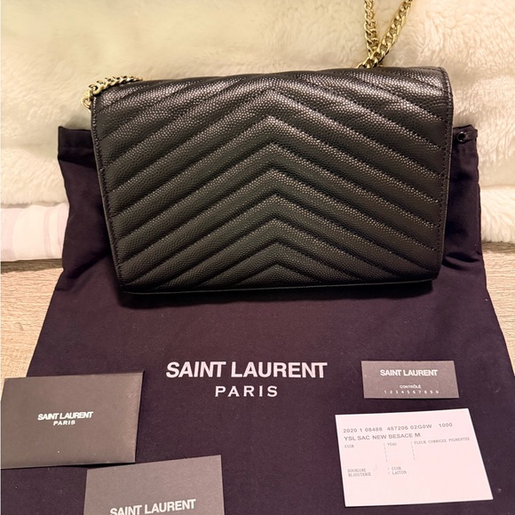 Saint Laurent Black Chevron Crossbody Bag - Picture 6 of 13